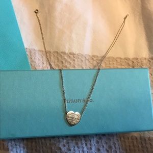 Tiffany & Co. RTT small heart tag necklace - 16 inch length